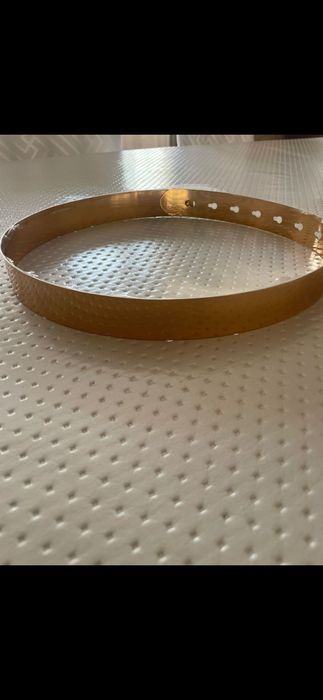 Продам ремень золотого цвета