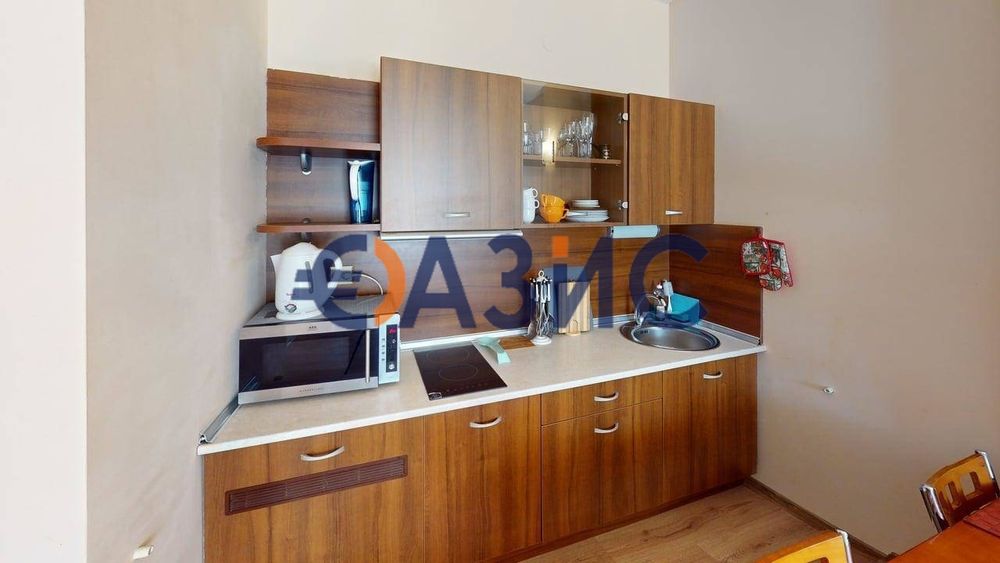 Продава се Двустаен апартамент в к.к. Слънчев бряг - 67 кв.м за 1120 €/кв.м - Снимка #6