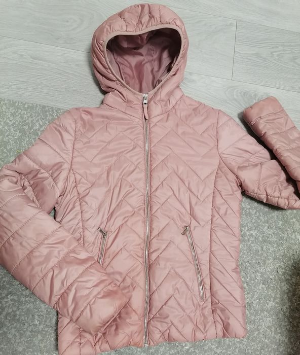 Дамски якета за сезона, размер M, 20 лв.