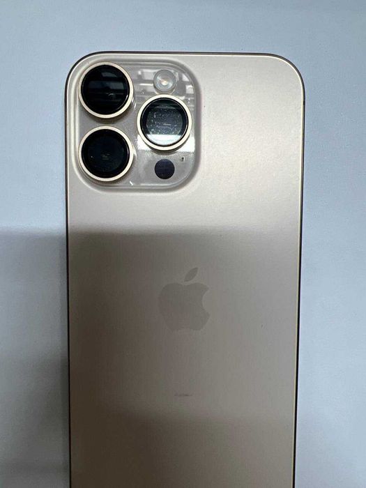 Марка Apple : iPhone 16 pro Max