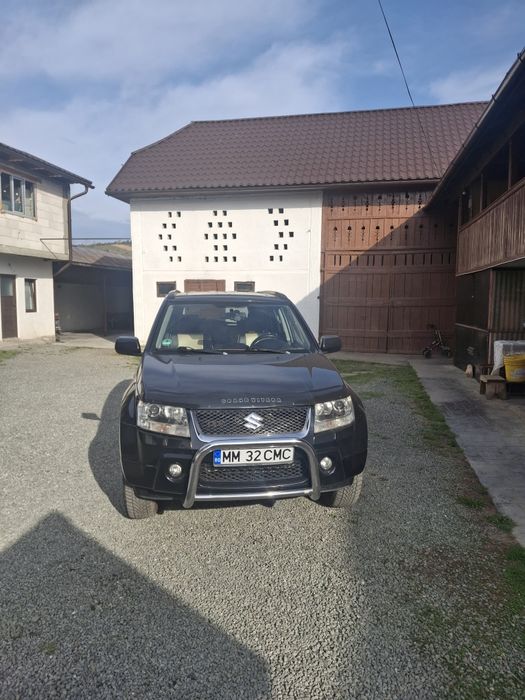 Vând Suzuki Grand Vitara
