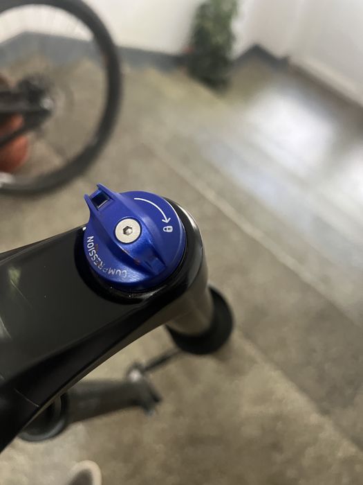 Furcă Rockshox Recon Gold 130mm