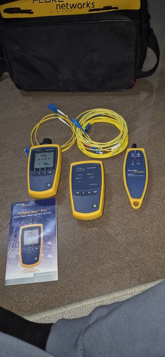 FLUKE  tester fibra optica simpliFibre pro 1550 source