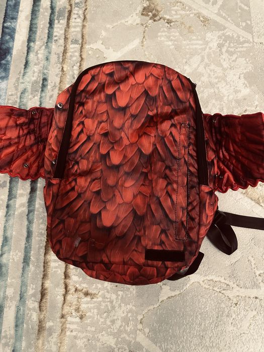 Sprayground red wings