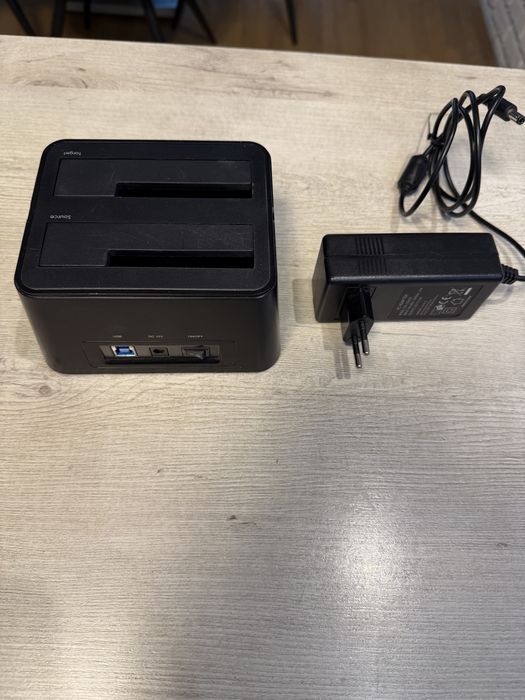 Перфектна докинг станция Wavlink за HDD/SSD – с опция за клониране