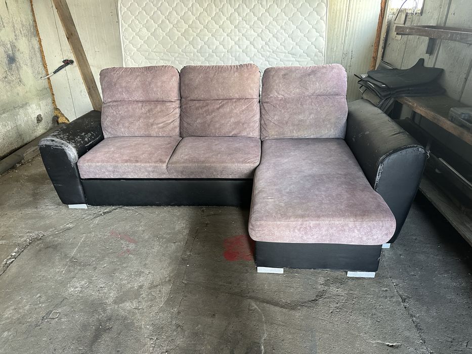 Vand canapea extensibila. Transport la domiciliu