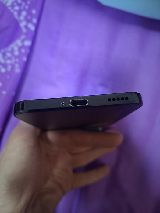 Vand telefon Honor 200 lite