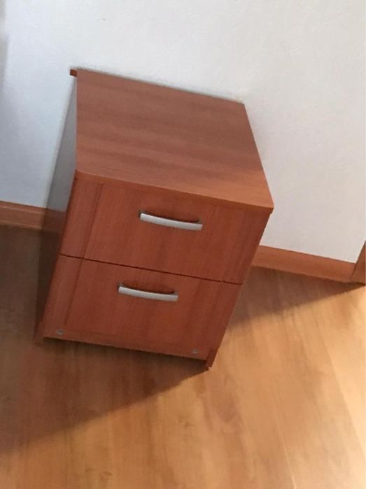 Продам спальный гарнитур