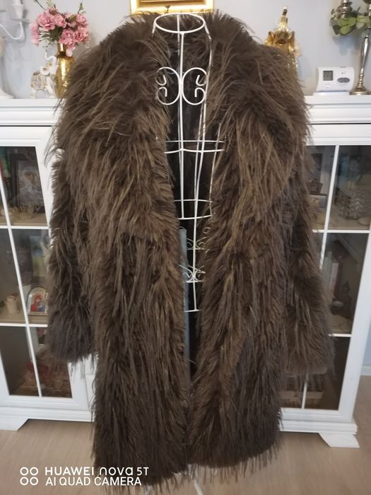 Blană 3/4 maro superbă