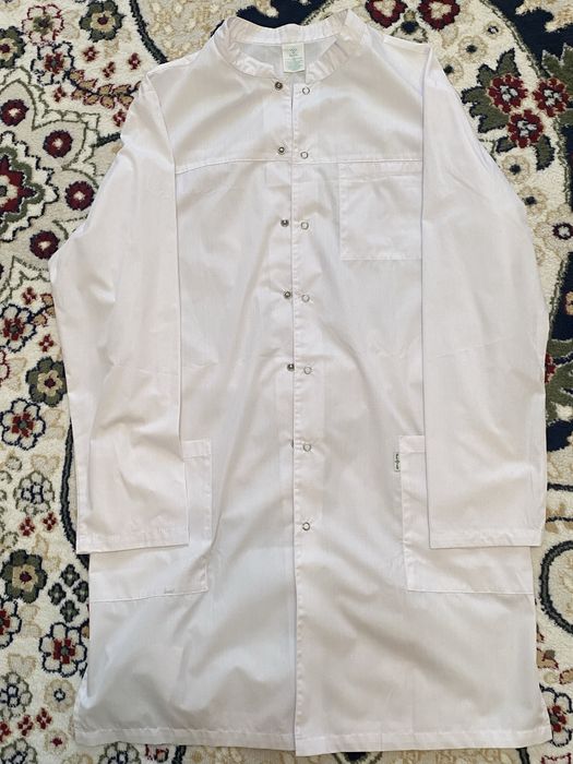 Продам Медицинский халат мужской