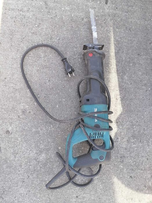 Ferestreu Electric