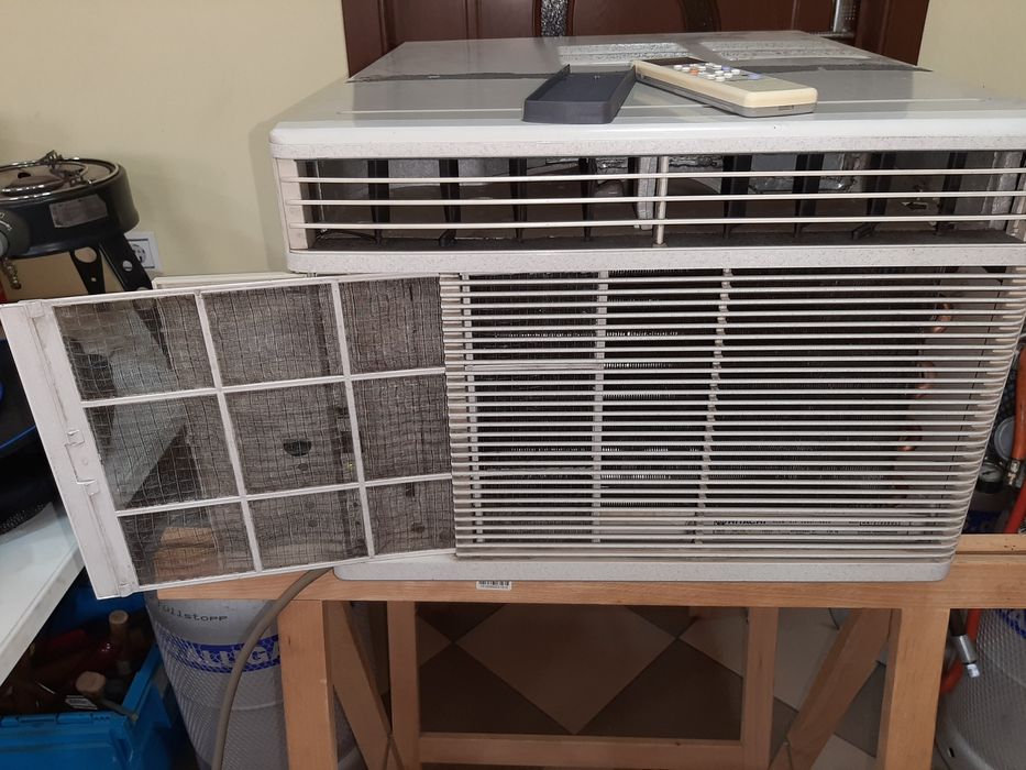 Aer conditionat de podea