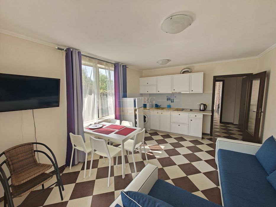 Продава се Двустаен апартамент в Созопол - 65 кв.м за 765 €/кв.м - Снимка #4