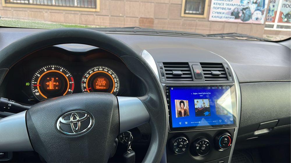 Тойота королла 2010г рестайлинг