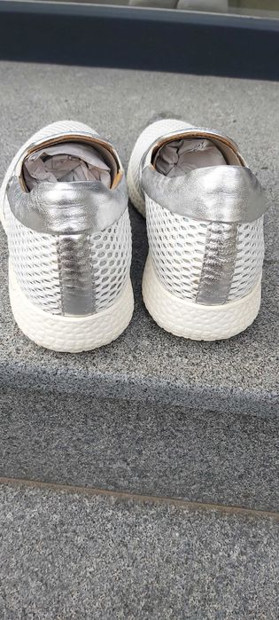 Дамски маратонки