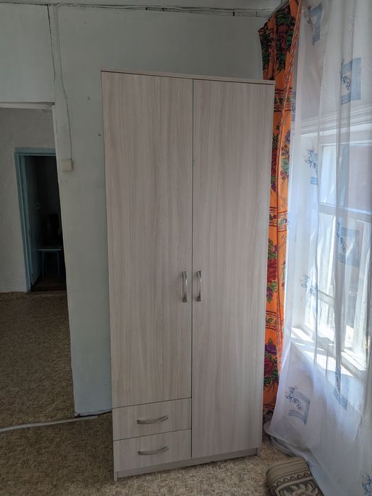 Продам шкаф для спальни