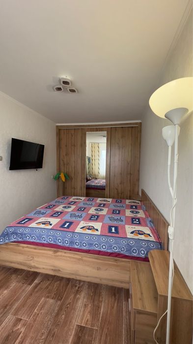 Продается 2 х комнатная квартира