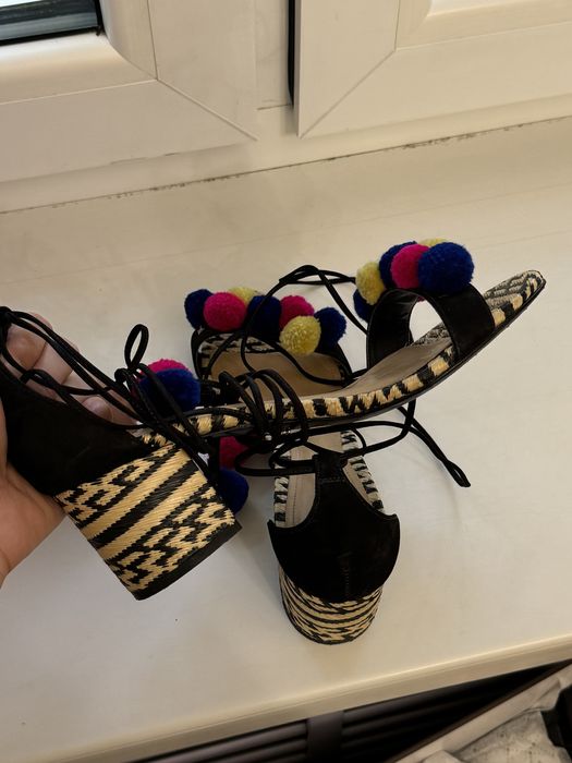 Босоножки Shutz кожа 39 размер