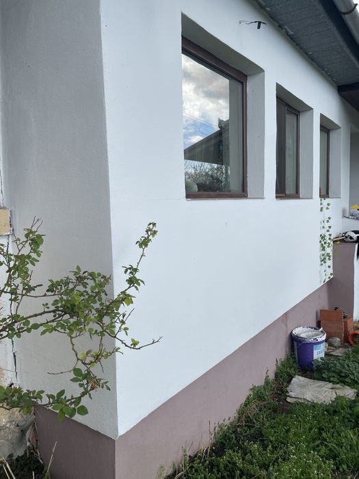 Vand casa , teren 3400 m , 9 km distanta de Dragasani