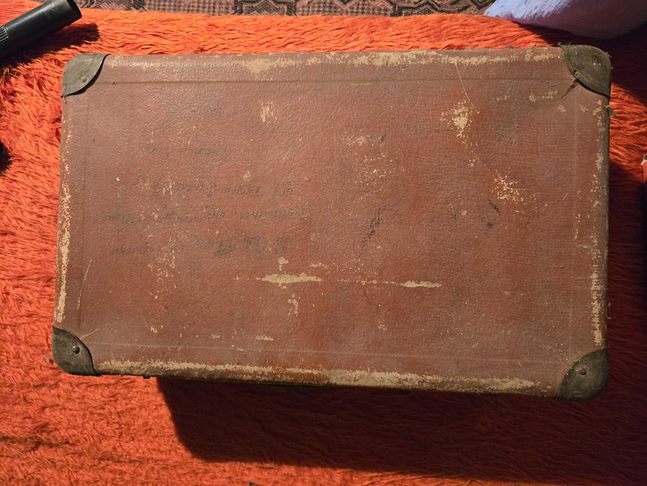 Ретро куфари в много добро състояние