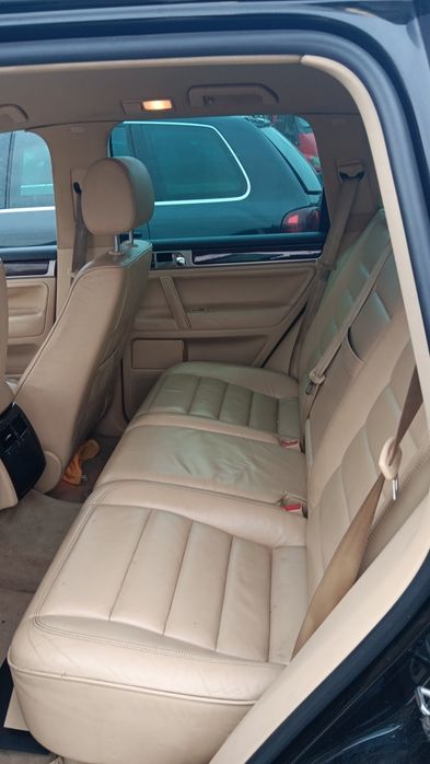 VW Touareg 3.2 B , автомат ,220 к.с. , 60.броя на части