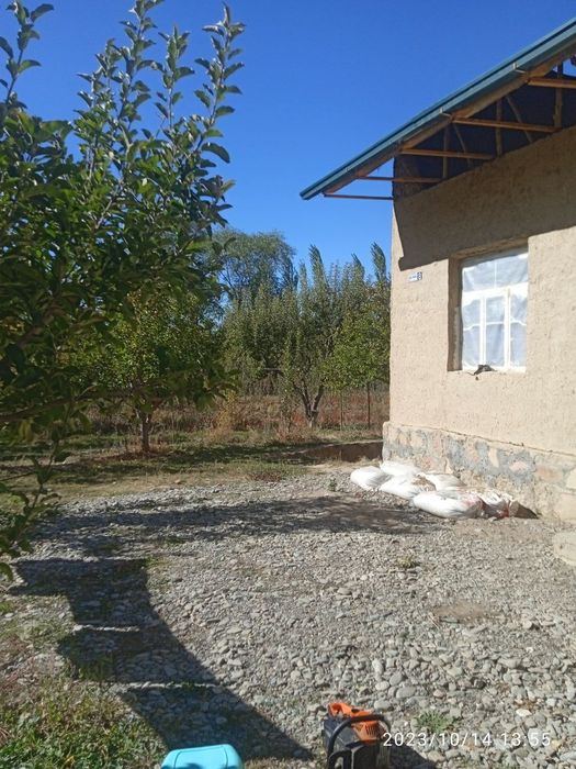 Уй сотилади Жиззох вилояти бахмал тумани