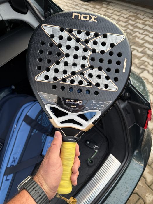 Vand Racheta Padel NOX AT10 GENIUS 18K ALUM PADEL