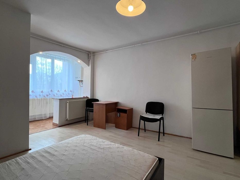 Garsoniera Astra bld Saturn Micsunica