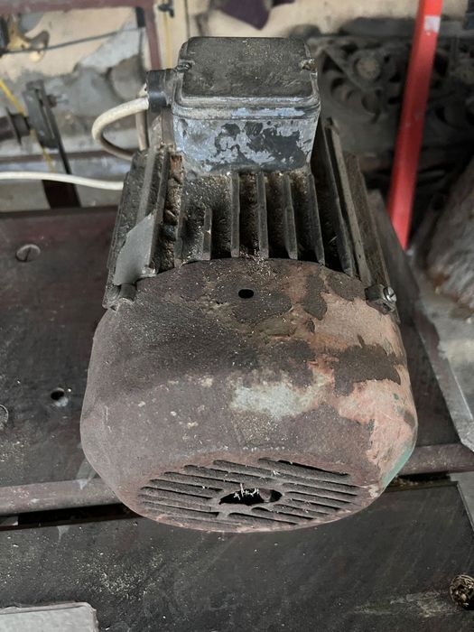 Motoare 2,2 KW 3000 rotații
