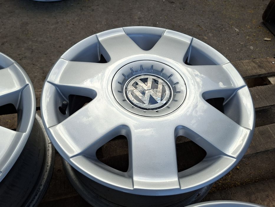 Като Нови 14" 5Х100мм Фолксваген, 5x100 VW ORIGINAL