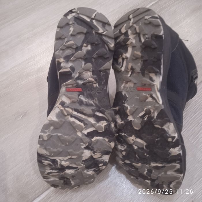 Маратонки Adidas