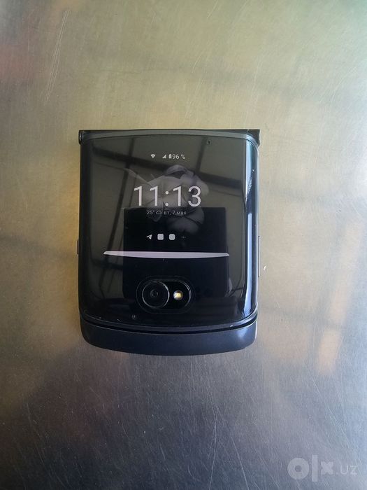 Motorola razr 5g 2021
