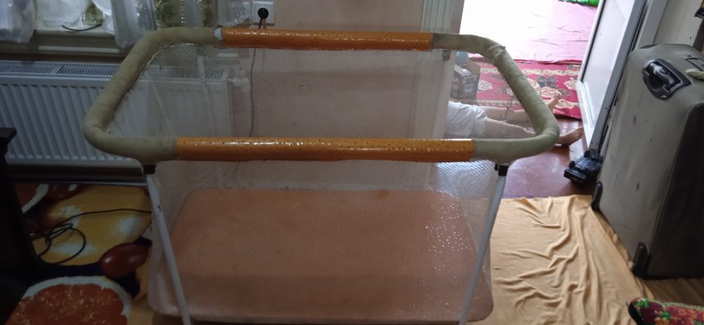 Детская мебель кровать+манеж