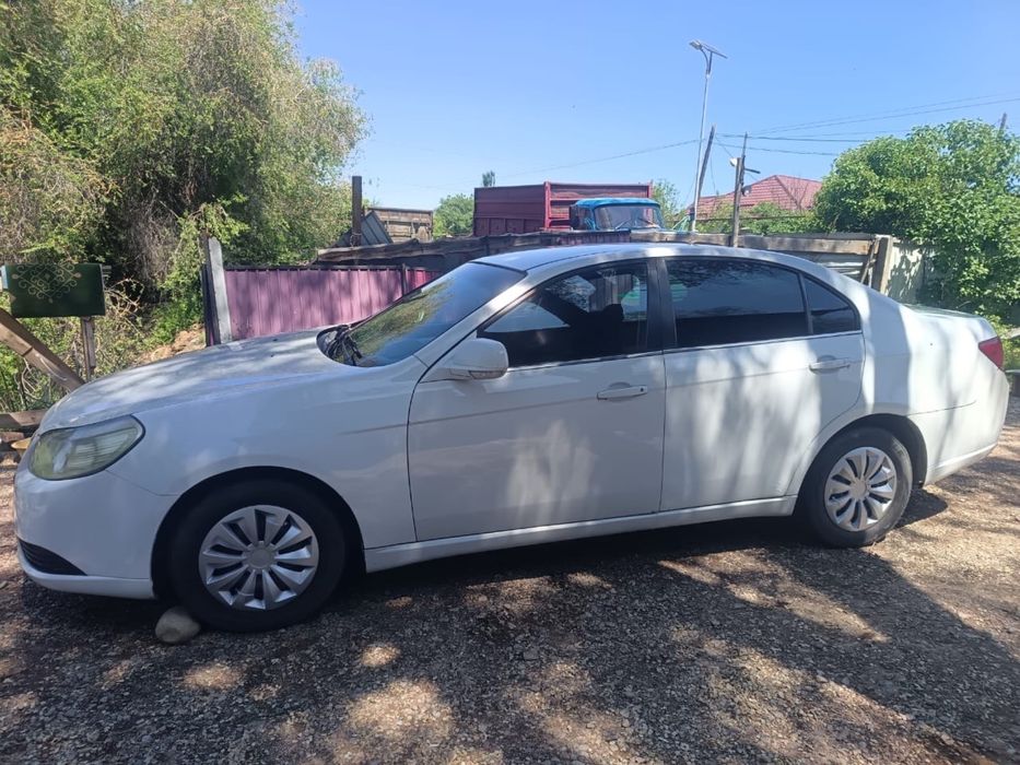 Chevrolet Epica |