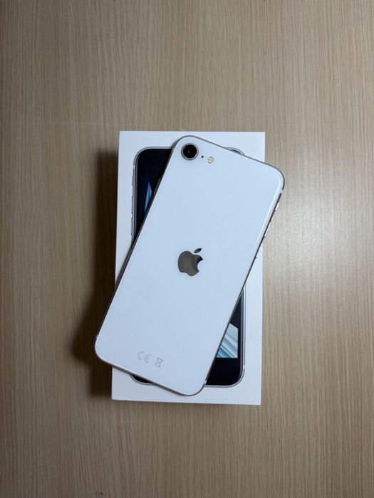 IPhone SE 2020 (2-го поколения)