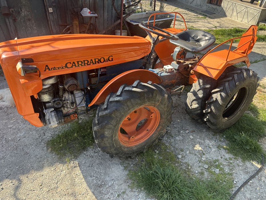 Vand sau schimb Tractoras articulat Antonio Carraro