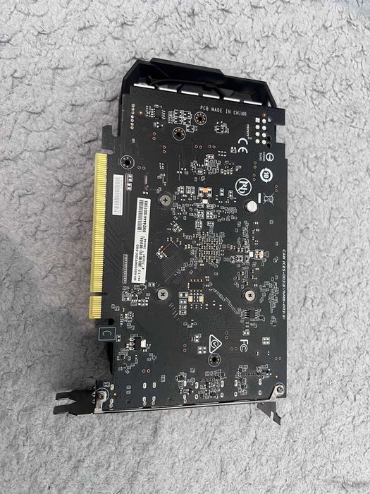 Gigabyte RTX 3050 8GB