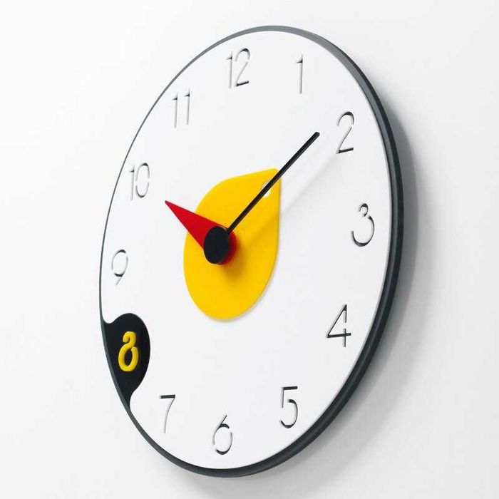 Современные минималистичные настенные часы