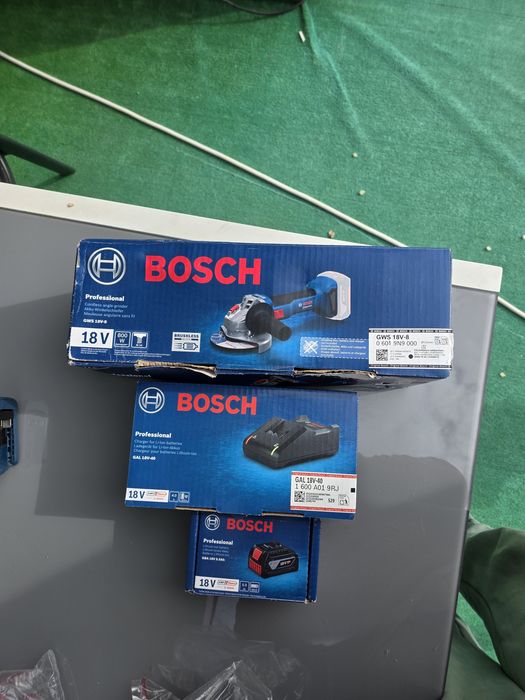 Polizor unghiular Flex Bosch GWS 18V-8 cu acumulator si încărcător