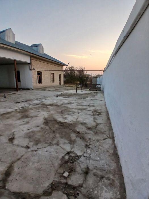 Участка тезда сотилади