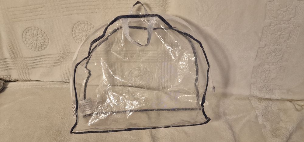 Pernă pentru alăptare - Albastru senin (Igienizată)