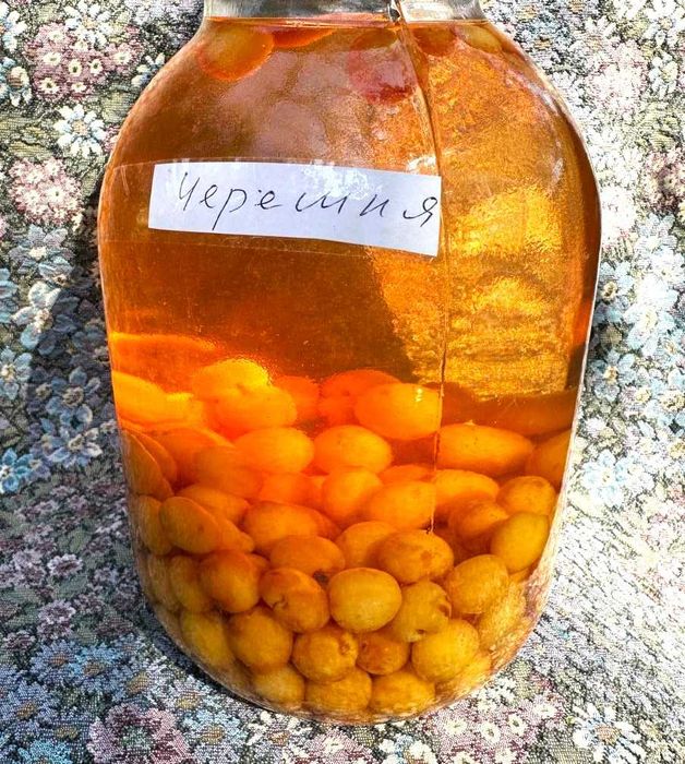 Продам консервацию компоты