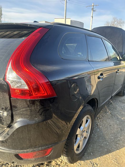 Cotieră Volvo XC 60 2012