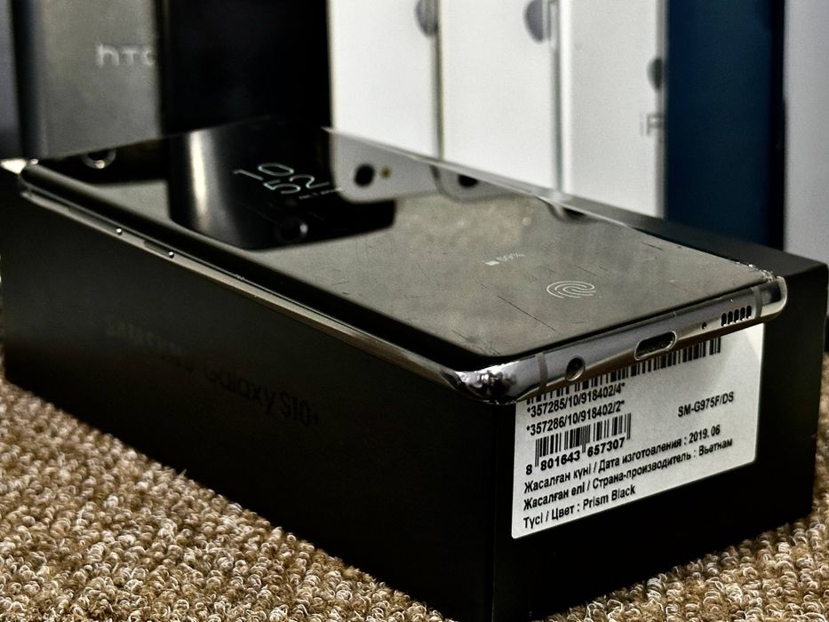 Продам Samsung Galaxy S10+ 128GB.
