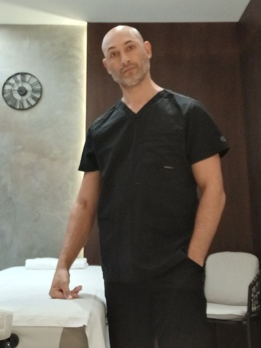 Масажист-Терапевт