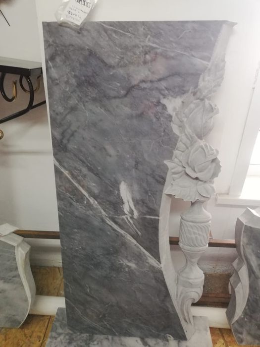 Памятники Горняков 14