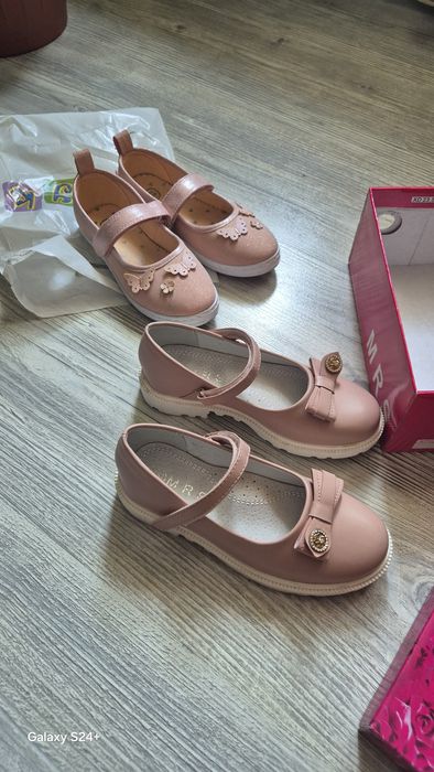 Sandale și balerini fetite