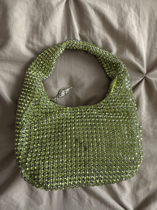 MARELLA ,H&M studio ,CPS ,Charles & Keith ,