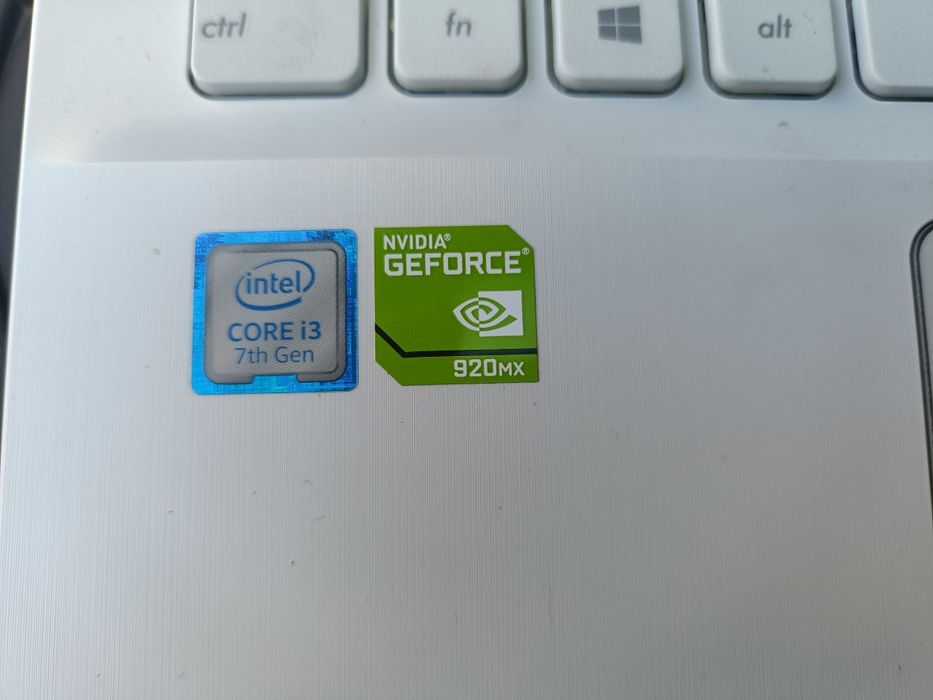 Laptop ASUS X541U