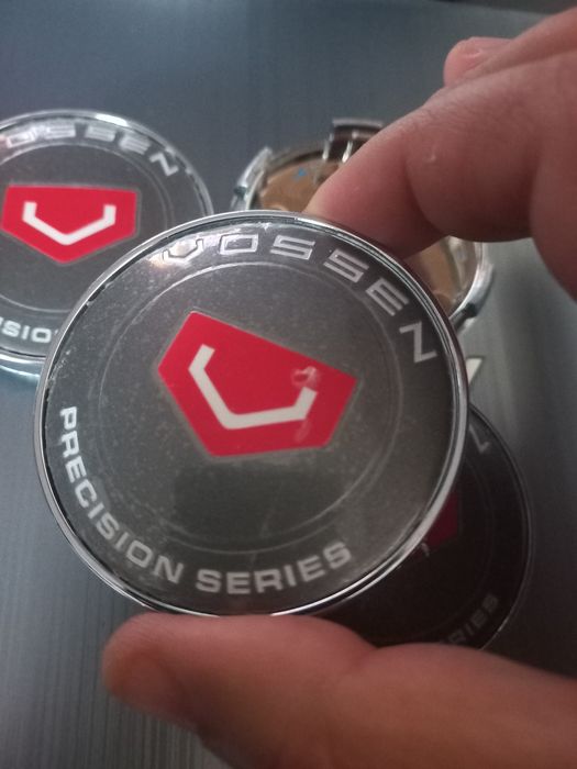 VOSSEN- Set 4 capace pentru jante aliaj